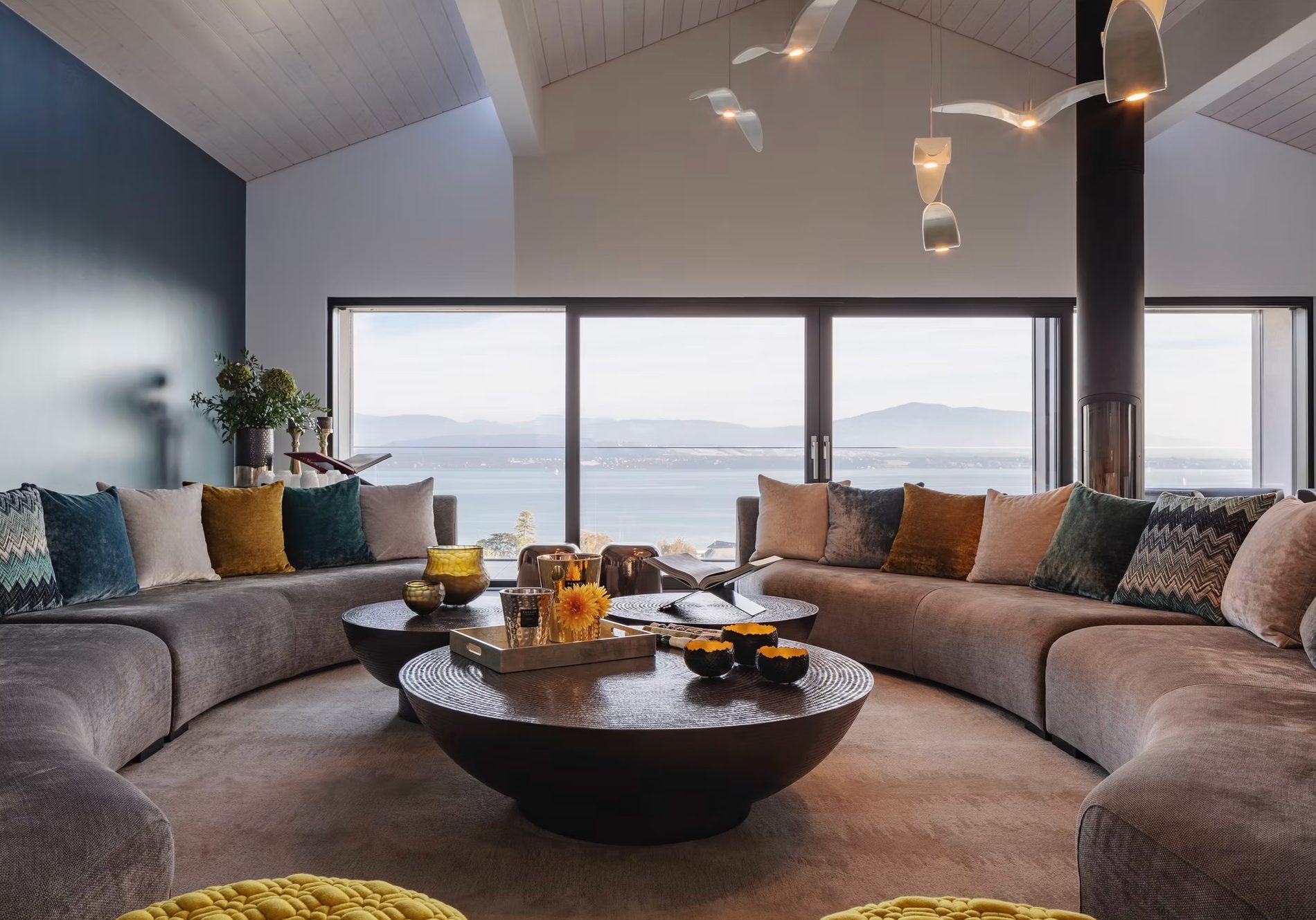 Maison d’architecte avec vue panoramique sur le Léman