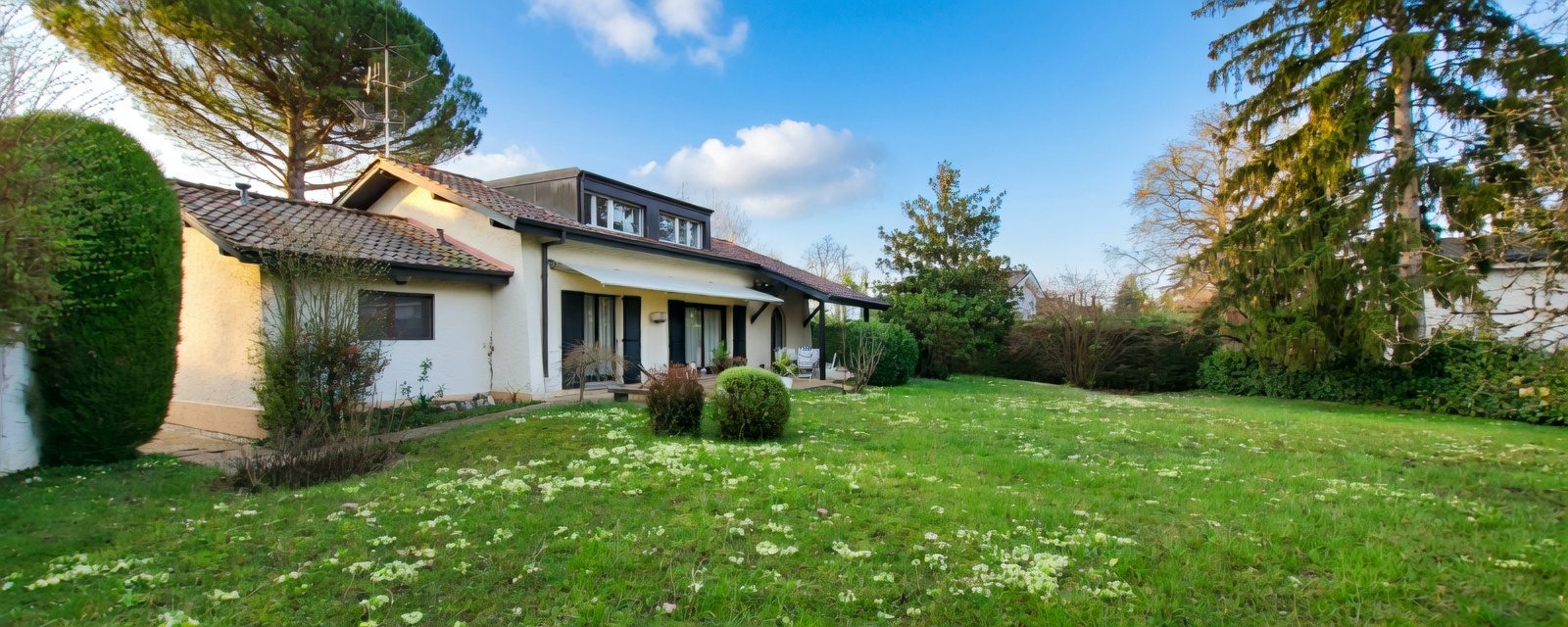 Villa individuelle proche du centre