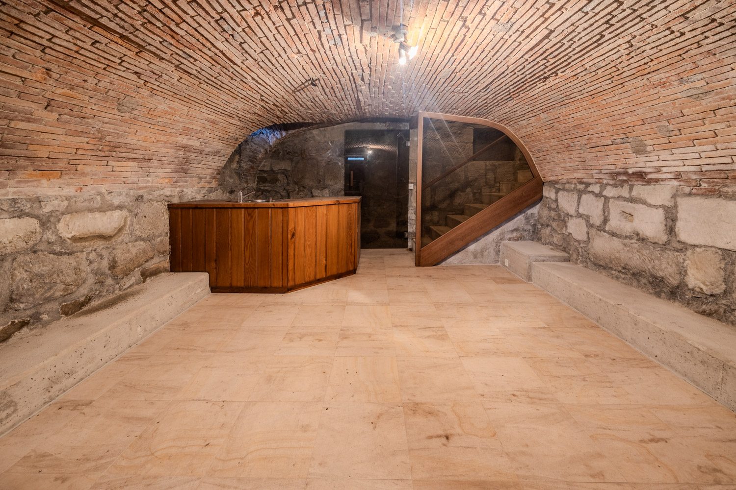 Renovated traditional Vaud farmhouse with potential — photo 2