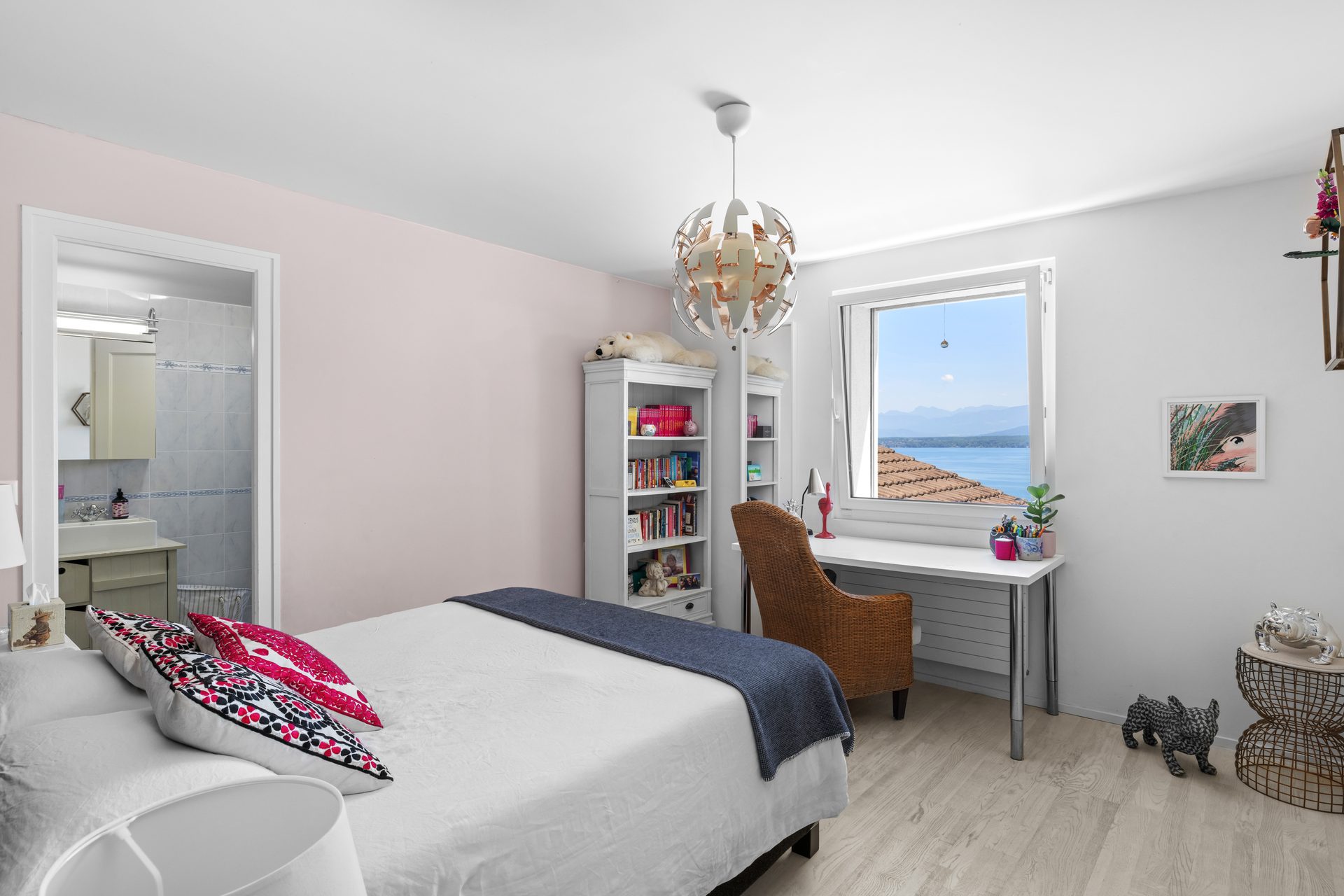 Bedroom with lake view